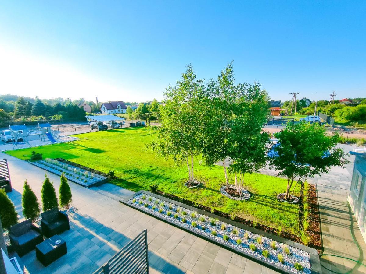 Slonce I Woda Domki Caloroczne, Klimatyzacja, Podgrzewany Basen, Bezplatny Parking Łeba Esterno foto
